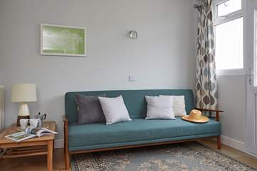 Enter into the snug, making you feel right at home as soon as you arrive.