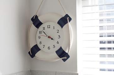 The Holiday Aisle® Jonette Wall Clock