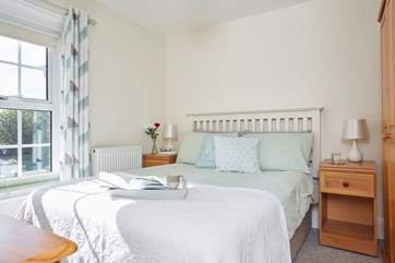 The comfortable double bedroom.