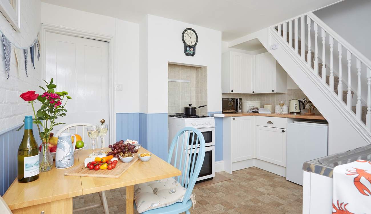 The sweet kitchen and dining area.