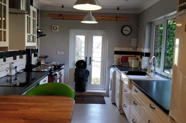 The well equipped kitchen area.