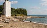 St. Helens leading towards Priory Beach. - Thumbnail Image