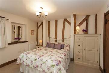King size bedroom