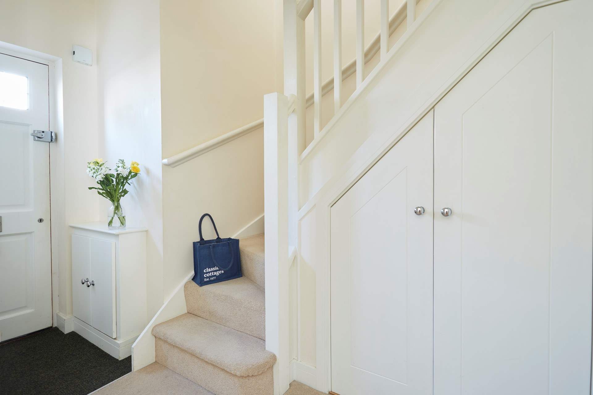 The entrance hall to Lucaya.