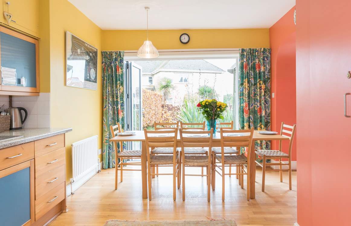 Mallards has a spacious kitchen for the whole family to enjoy.