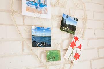 Send postcards to your friends and family back home about your wonderful stay on the Isle of Wight.