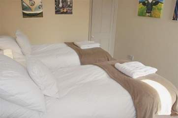 Twin bedroom