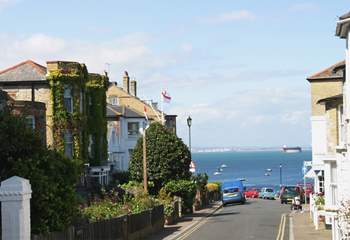 Seaview High Street is a short walk from Pandora Lodge.