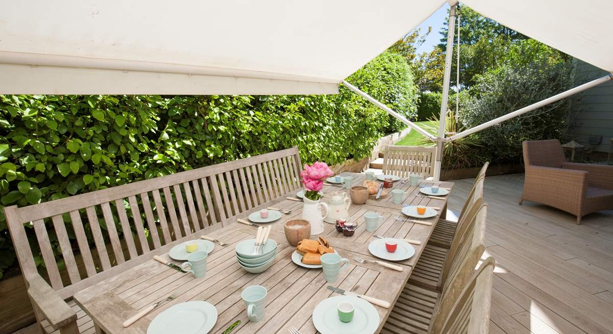 What a perfect spot for al fresco dining.