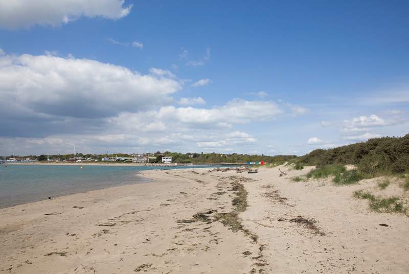 Just moments away is the stunning Bembridge beach, which is a lovely place to take a romantic walk, spend the day on the beach or go rock pooling.