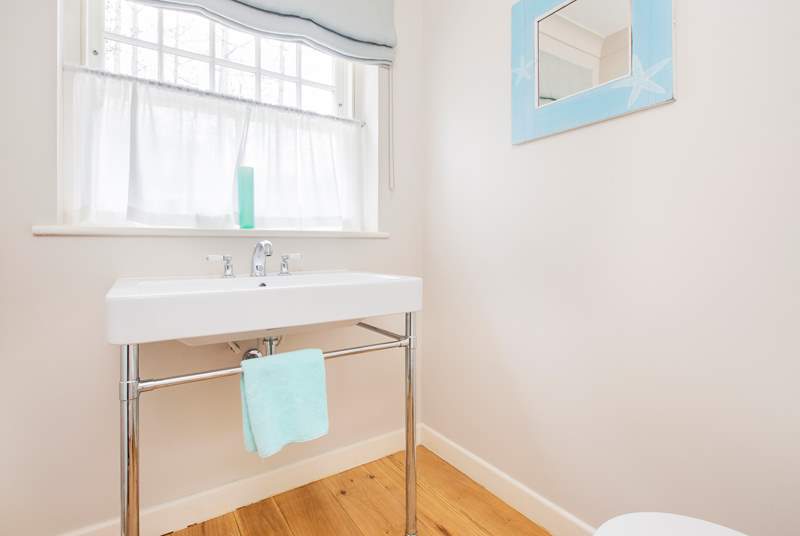 The modern downstairs cloakroom.
