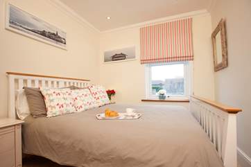 Nothing says 'holiday' like breakfast in bed.