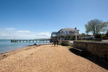 The beach and Yarmouth Pier are but a few of the amenities within walking distance of Rose Villa.