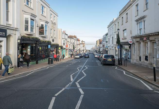 Ryde town is ideal for dining out and a spot of shopping. 