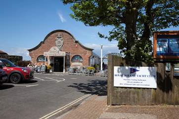 Yarmouth is a lovely local town with many cafes and restaurants on offer.