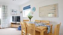 After a fun filled day, relax and enjoy a family meal together. 