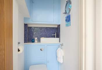 The property benefits from a separate cloakroom. 