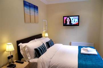The bedroom-area.