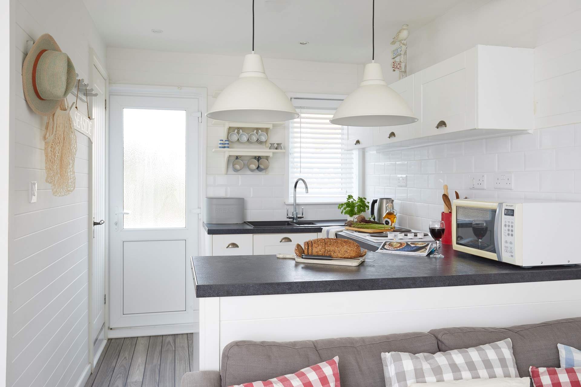 The sociable living space is ideal for a family holiday. 