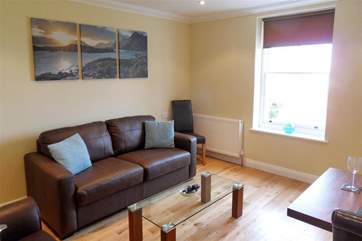 The sitting/dining-room.