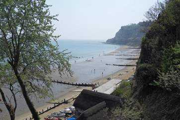 Shanklin seafront towards Luccombe with the Fisherman's Cottage pub and Shanklin Chine.