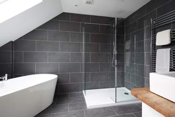 The second-floor modern bathroom.