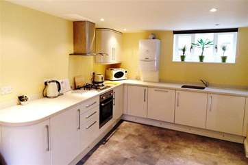A modern and well-equipped kitchen.
