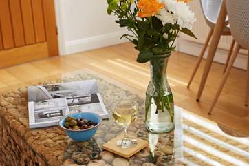 A good read with olives and a glass of wine.