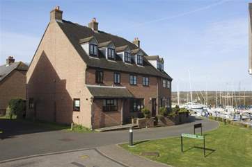 Tradewinds at Island Harbour