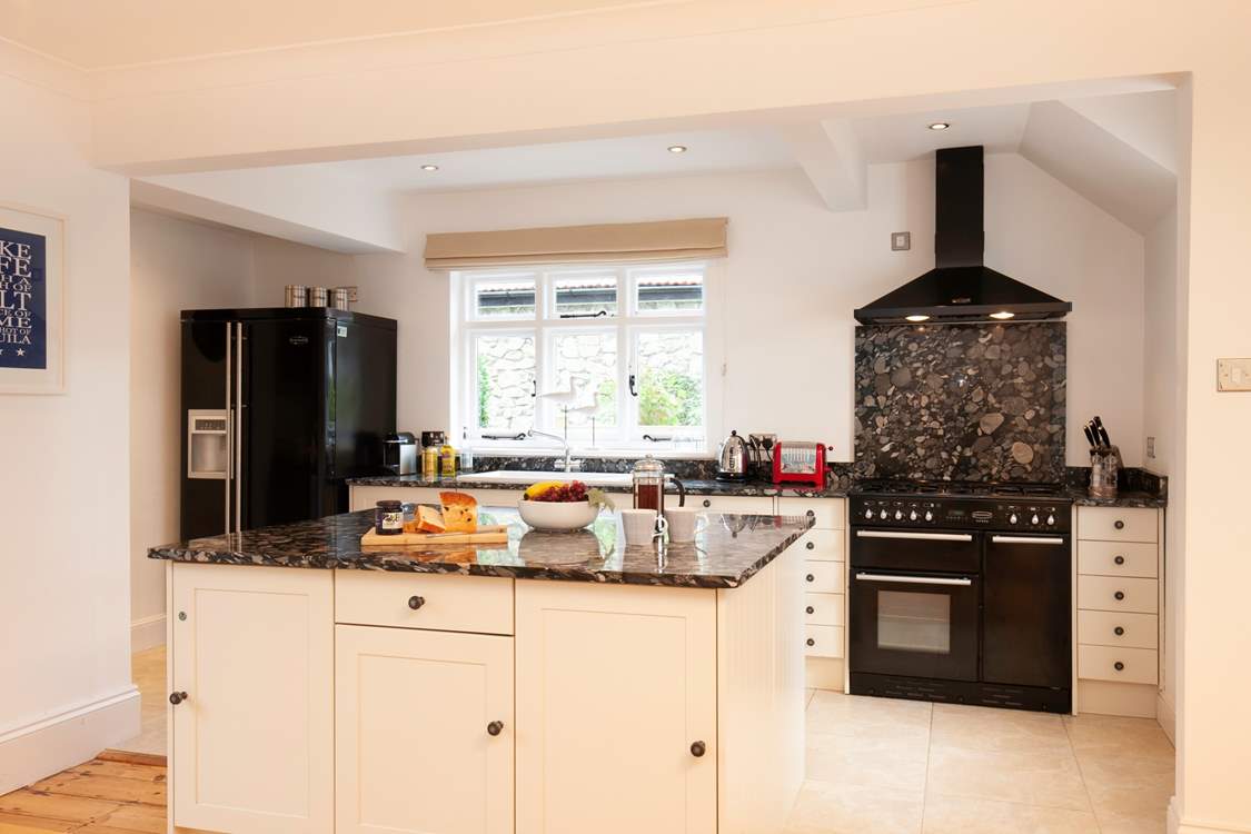 You can expect all the modern conveniences in the contemporary kitchen.