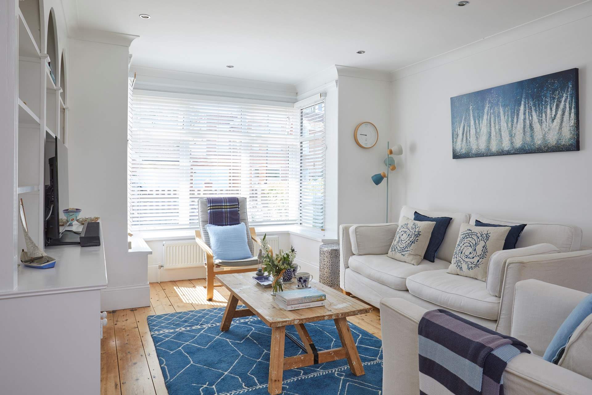 The comfortable and modern living-room.