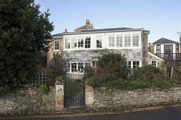 Walnut Cottage, Seaview