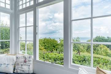 Open the kitchen window and let the sea breeze in.