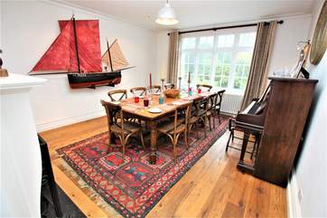 The spacious dining-room is great for entertaining and spending some quality time with your family and friends