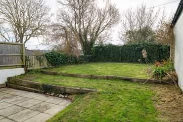 Please note there are two levels to the garden.