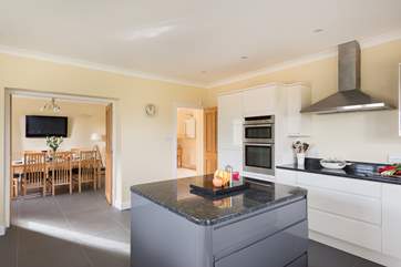 Plenty of room to prepare meals, a picnic for the beach or for a bit of holiday baking.