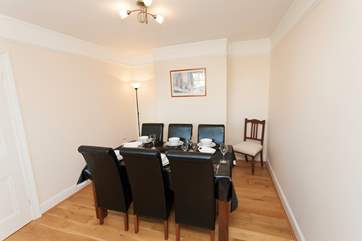Another photo of the dining room, as you can see there is plenty of space