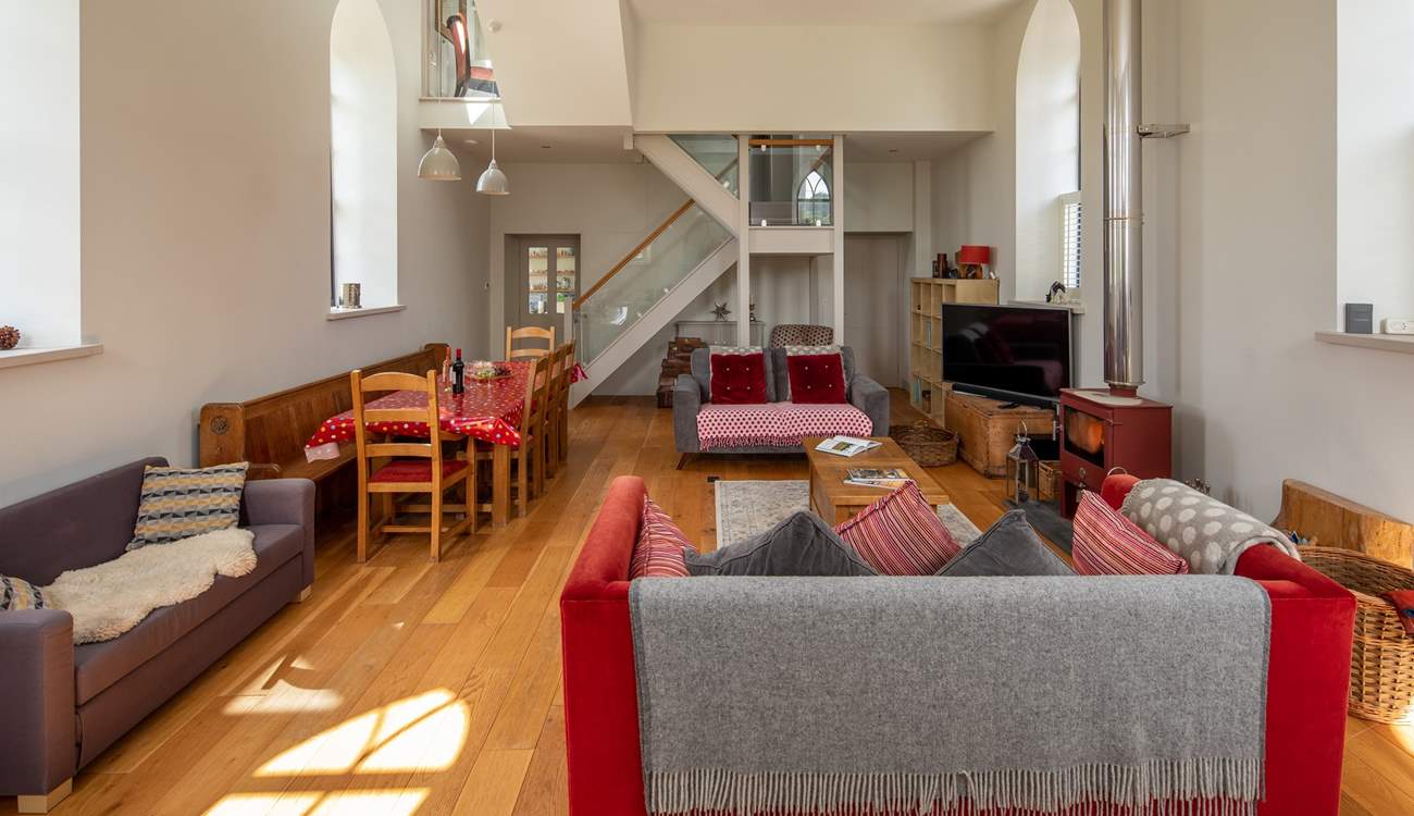 This very clever design sits beautifully with the existing character of the chapel.