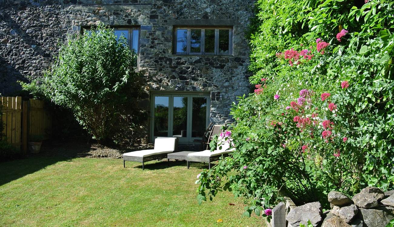 Looking back at the cottage from the end of the garden.