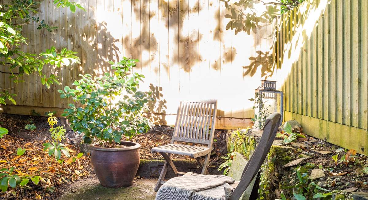 Even the front of the Little Linhay offers a lovely spot to enjoy the morning paper.