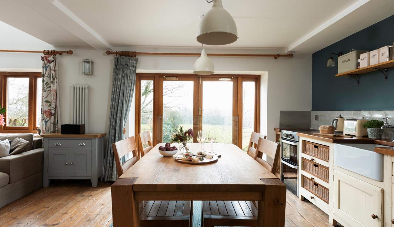 Whipping up a feast in this beautiful kitchen is such a pleasure. Especially with such stunning views!