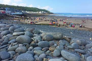 Known for its child-friendly beach with lifeguards on duty throughout the summer.