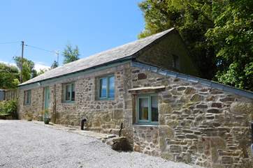 There is parking to the front of the cottage.