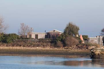 Set right on the water's edge, watch the local wildlife from the comfort of your chair.