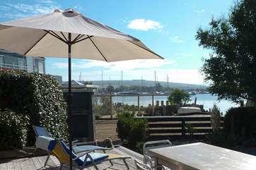 The garden comes equipped with garden furniture and barbecue for those summer days