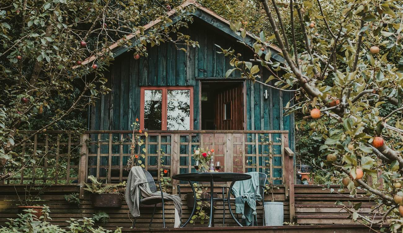 Throughout every season this is the perfect hygge hideaway. 