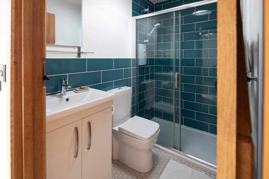 The main shower-room on the first floor.