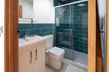 The main shower-room on the first floor.