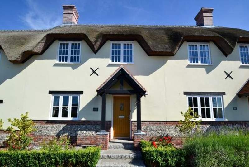 Tolpuddle Cottage is recently built but in a very traditional style.