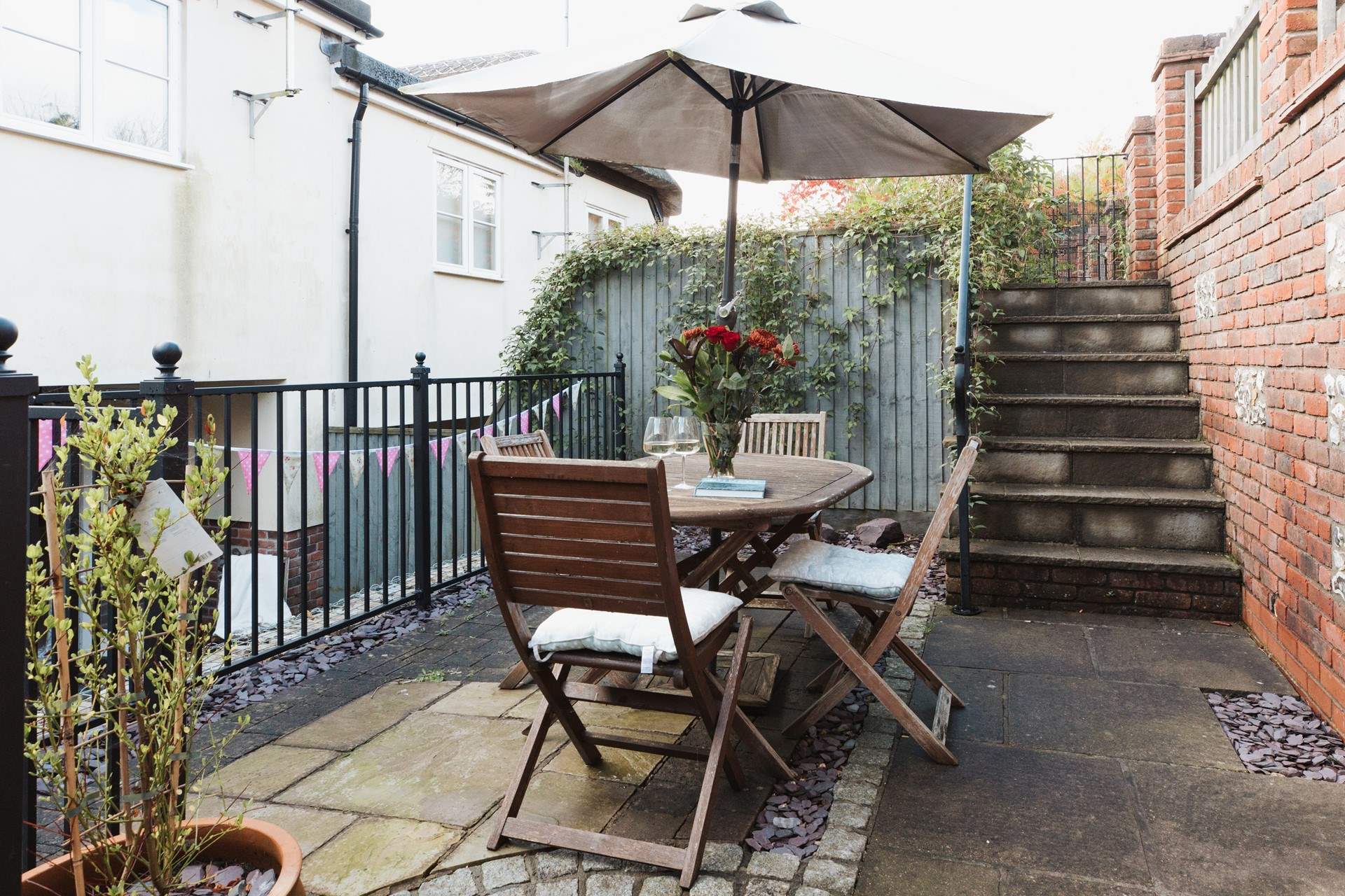 Enjoy summer evenings on the raised terrace.